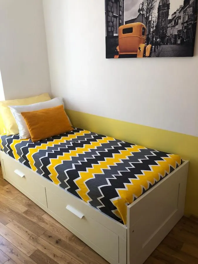 Apartment Tashi, Korzo - Rijeka, 2 Bedrooms
