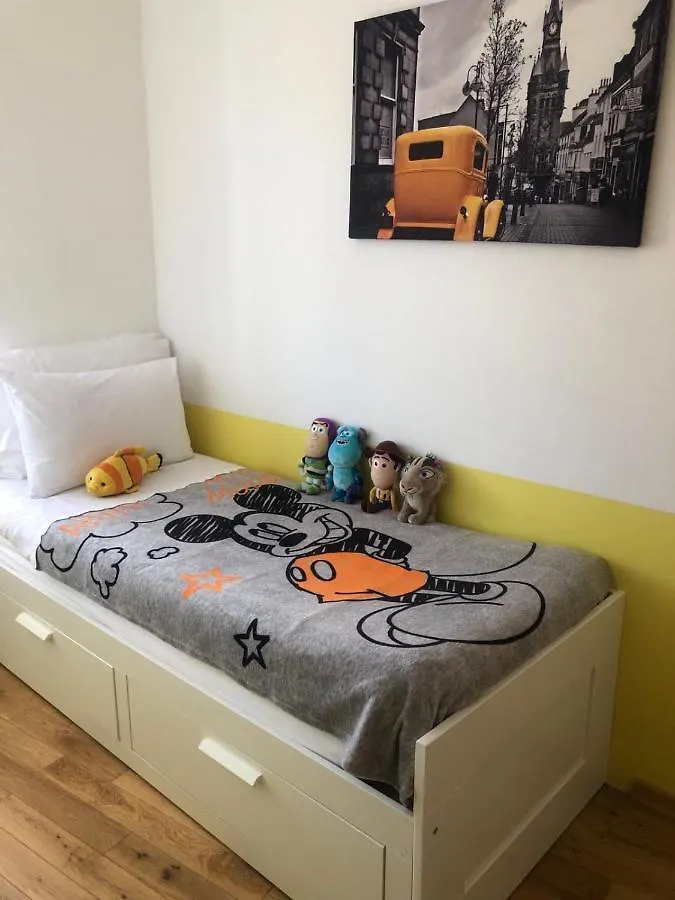 Apartment Tashi, Korzo - Rijeka, 2 Bedrooms