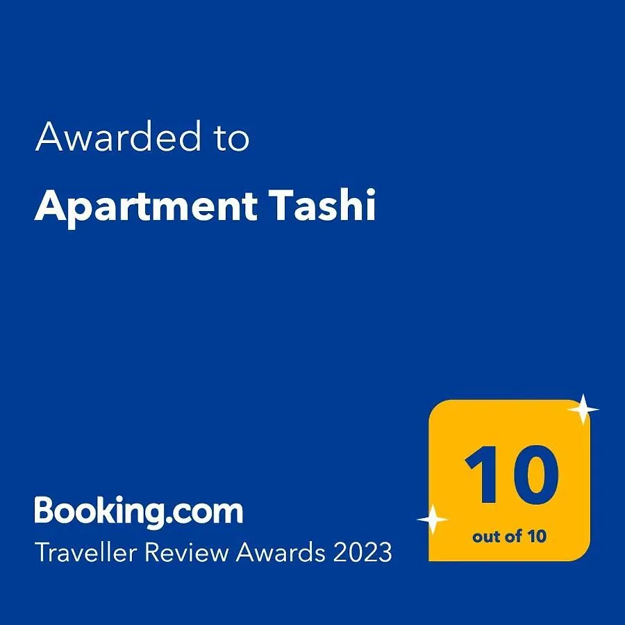 Apartment Tashi, Korzo - Rijeka, 2 Bedrooms Croatie
